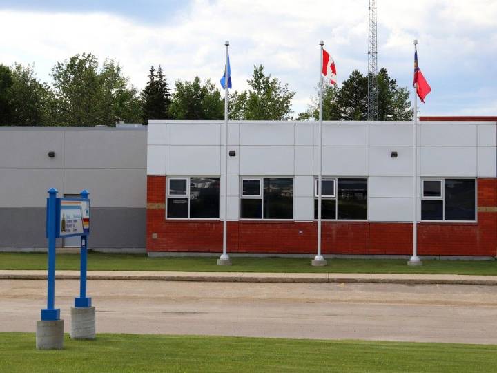 RCMP issue shelter in place for 7th Avenue Fox Creek on Nov. 11 | Grande Prairie Daily Herald Tribune