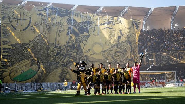 Coquimbo Unido hace historia y conquista su primer título de Primera División