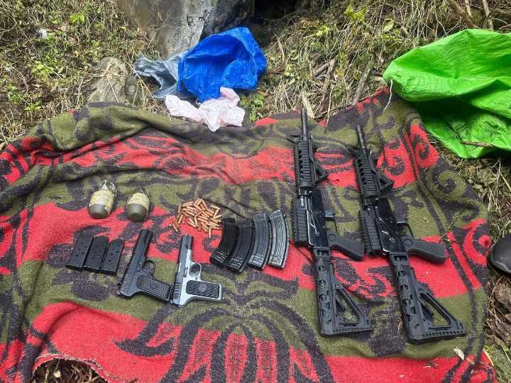 Security forces bust hideout near LoC in Kupwara; arms, ammunition recovered