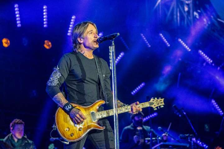 Keith Urban reaparece tras su divorcio de Nicole Kidman: “Completamente solo y miserable”