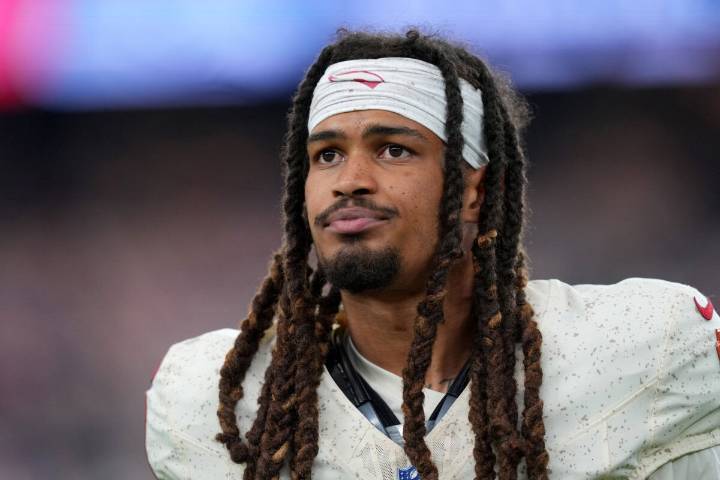 What Is Xavier Weaver’s Net Worth in 2025? All About NFL WR’s Salary, Career Earnings & More Find out Arizona Cardinals WR Xavier Weaver Net Worth, contract details, his salary and career earnings and