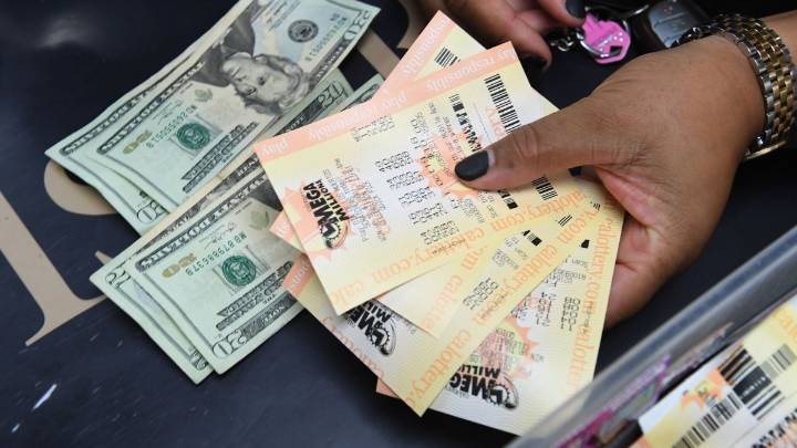 Mega Millions en dónde cayó el premio mayor de $980 millones