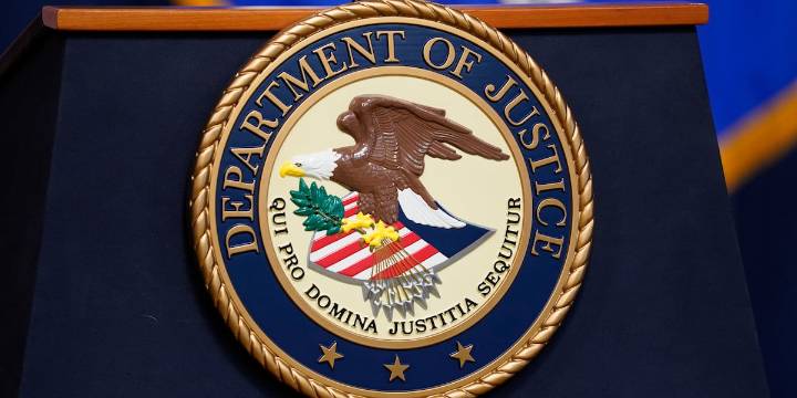 Gainesville man sentenced to prison for possession of machine gun