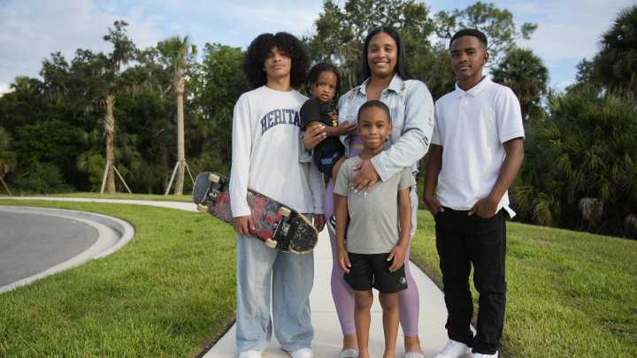 Sarasota mom embraces resilience, faith with Season of Sharing support