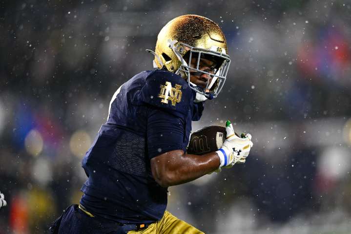 Notre Dame vs. Pitt: Odds, college football picks, prediction and player props