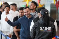 Más de 200 migrantes venezolanos llegaron desde Texas