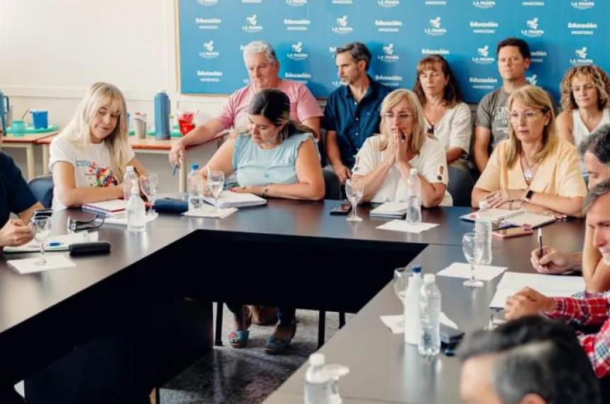 Utelpa se reunió con la ministra: "Necesitamos discutir salarios antes de fin de año"