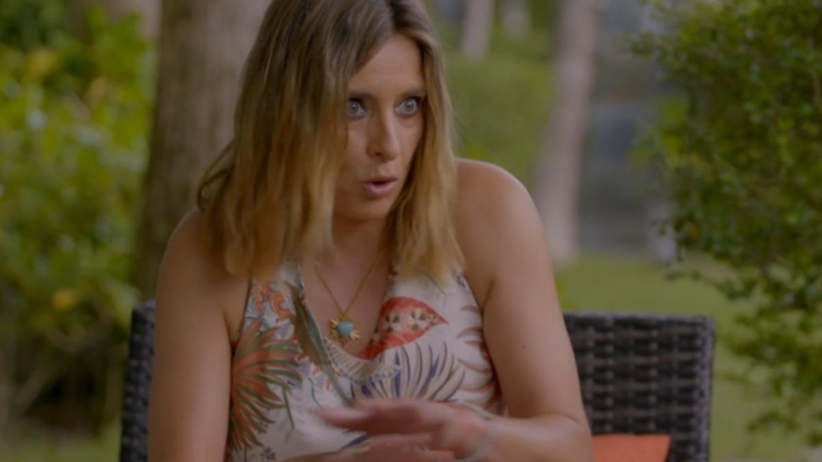Sandra Barneda agota su paciencia y expulsa a Mayeli de 'La isla de las tentaciones': "No puedo tolerar un acto de violencia"