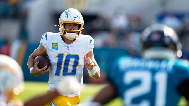 Chargers return from bye trying to get back on track against reeling Raiders, losers of 5 straight