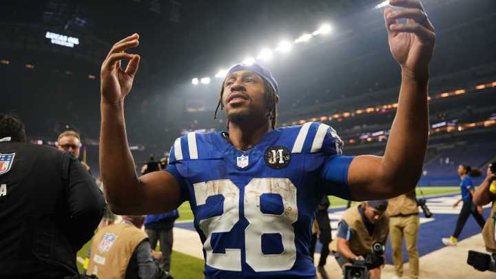 Falcons vs. Colts odds, picks and predictions