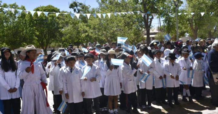 Día de la Soberanía Nacional y homenaje a Leopoldo Abán