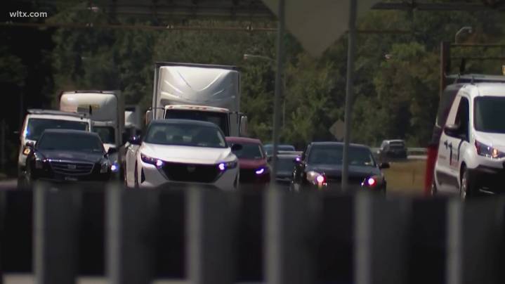 Expect peak congestion for Thanksgiving travel Tuesday, Wednesday: Here's tips on surviving it