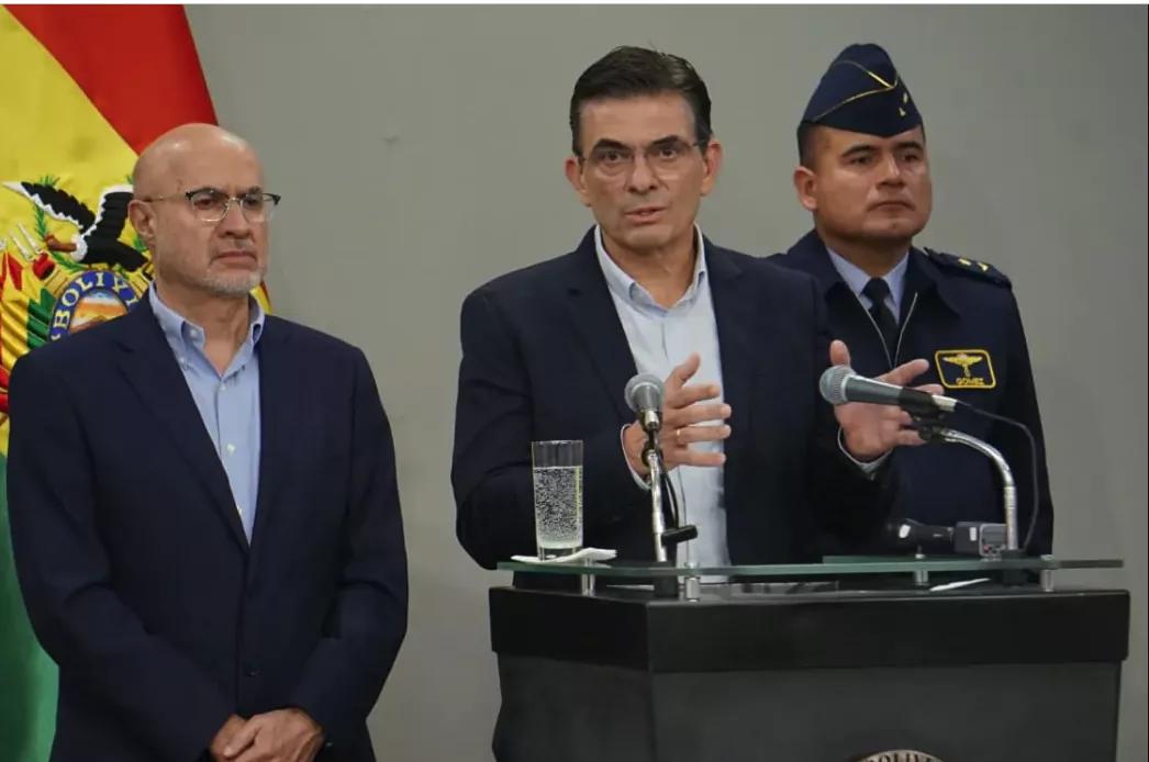 Presidente de Bolivia denuncia corrupción por 15.000 millones de dólares en gobierno anterior