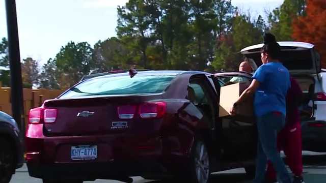 ‘Easing that burden’: Church provides free Thanksgiving meals for 10,000 people