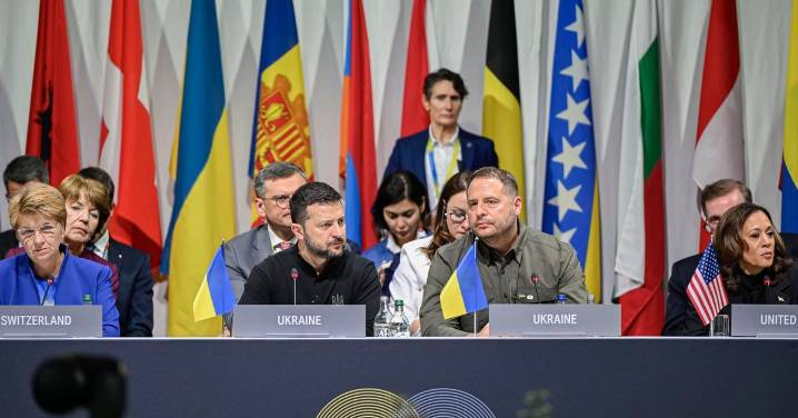 Zelenski anuncia la dimisión de jefe de Gabinete y mano derecha después de que Anticorrupción registrase su domicilio