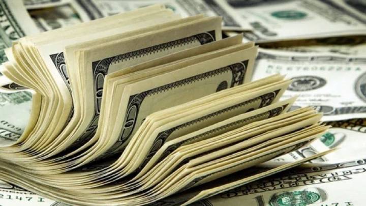 El dólar consolida las bajas mientras aparecen señales de que comenzó la acumulación de reservas