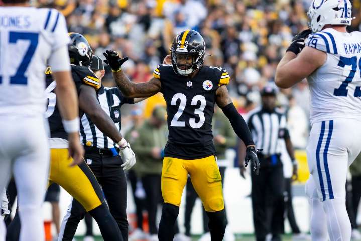 Pittsburgh Steelers bench star cornerback after struggles