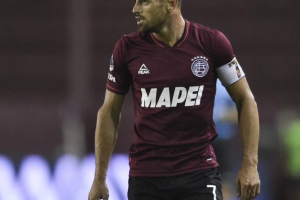 Laucha Acosta confirmó su futuro tras consagrarse con Lanús: "Ahora sí"
