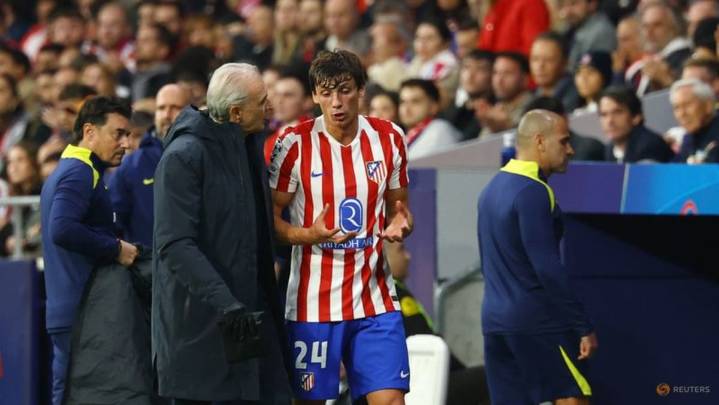 Atletico defender Le Normand sidelined with knee injury