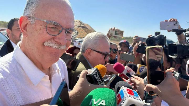 “Ellos tienen derecho a inconformarse”: Rocha frente a críticas contra Julio Berdegué