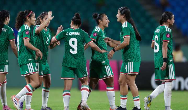 ¡Sin piedad! Con siete goles de Charlyn Corral México goleó a San Vicente y las Granadinas