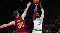 Live updates: Celtics taking on Cavaliers in Cleveland