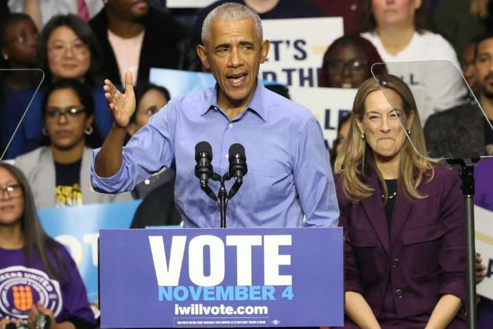 Obama, en campaña antes de unas elecciones estatales clave