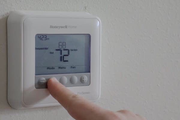 Delays to energy assistance program persist