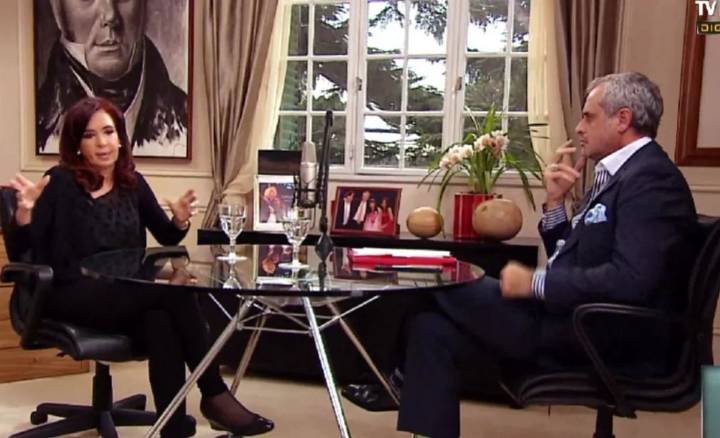 Jorge Rial contó qué le dijo Cristina Kirchner sobre su baile en el balcón