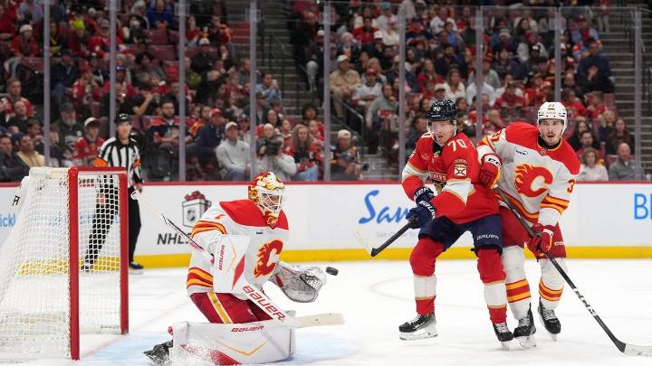 Kadri helps Flames beat Panthers 5-3, sending Cup champs to 4th loss in 6 home games
