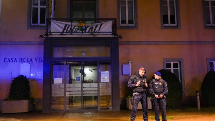 El PSC compromete a ERC y Junts a mejorar la seguridad en Salt para facilitar los presupuestos municipales