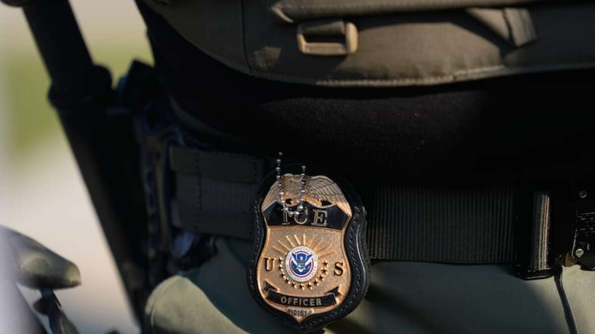 A federal contractor is looking to hire ICE detention officers in Newport