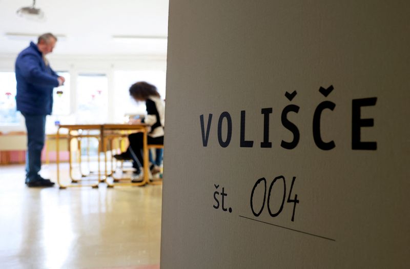 Majority of Slovenians voted against law on assisted dying