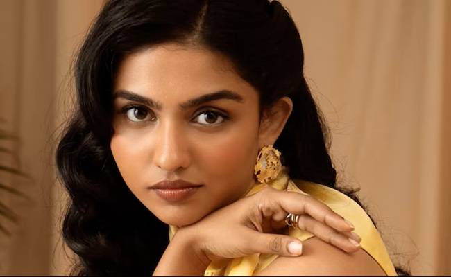 'Dude' Girl Yet to Get Offers from Telugu Stars