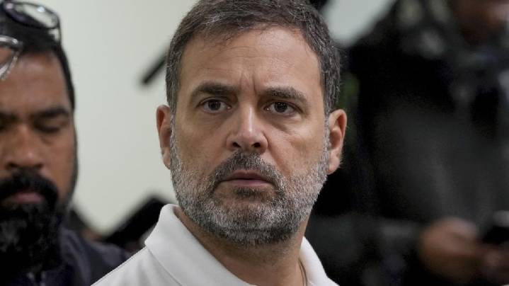 10% of population controls Army: Rahul Gandhi's remark in Bihar sparks row