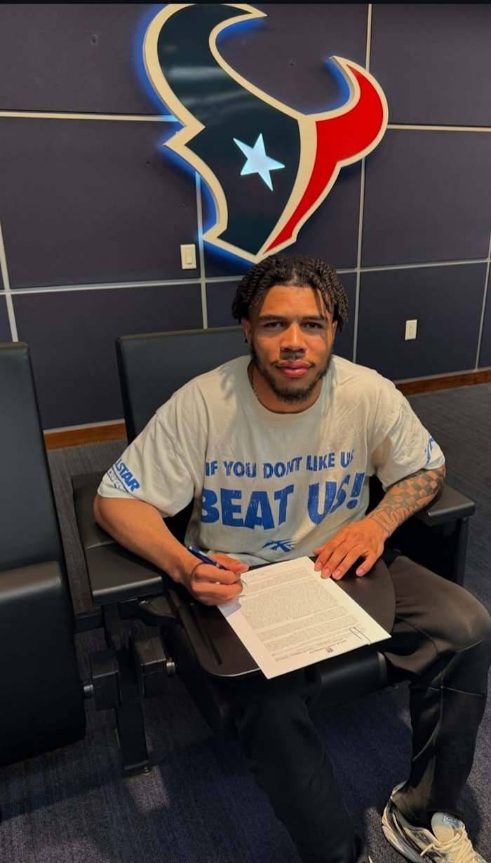 Texans re-sign rookie corner Alijah Huzzie to practice squad