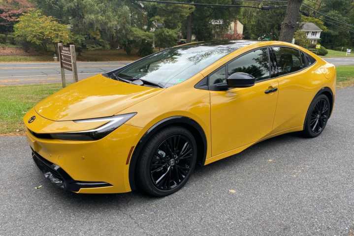 Car Review: Wait, that’s a Prius?