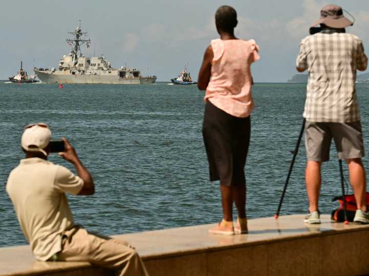 Trump says not planning US strikes on Venezuela