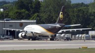 UPS suspende los vuelos de sus aviones de carga MD-11 tras accidente en Kentucky