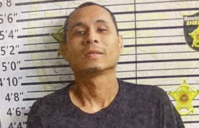 Encuentra a su ex oculto en un closet de su casa en Eagle Pass