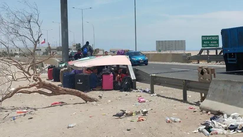 Advierten que establecer un corredor humanitario para migrantes indocumentados de Chile es “políticamente muy difícil”