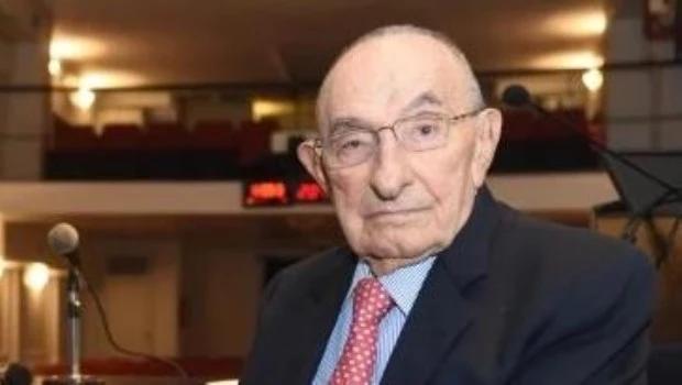 El noble tropiezo del Dr. Salomón Schachter