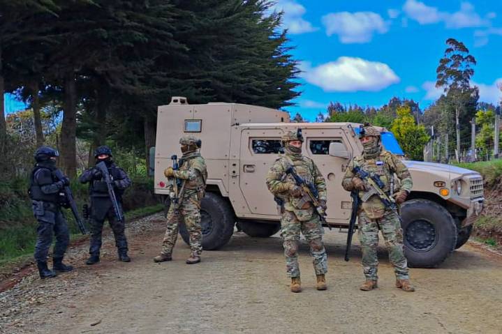 Ataque de WAM en Contulmo: Fiscalía invoca ley antiterrorista para conseguir ampliación de detención