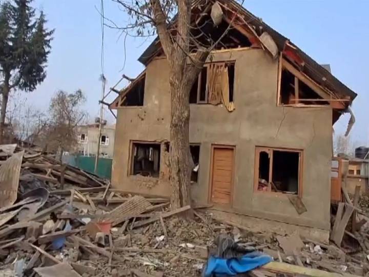 Delhi terror blast case: Residence of prime suspect Dr Umar demolished in J