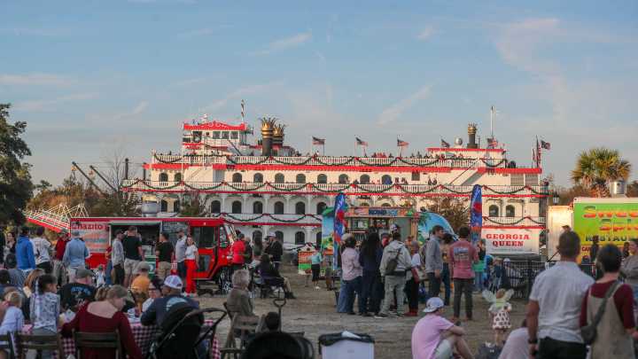 Food trucks come out in force for Eastern Wharf Food Truck Festival