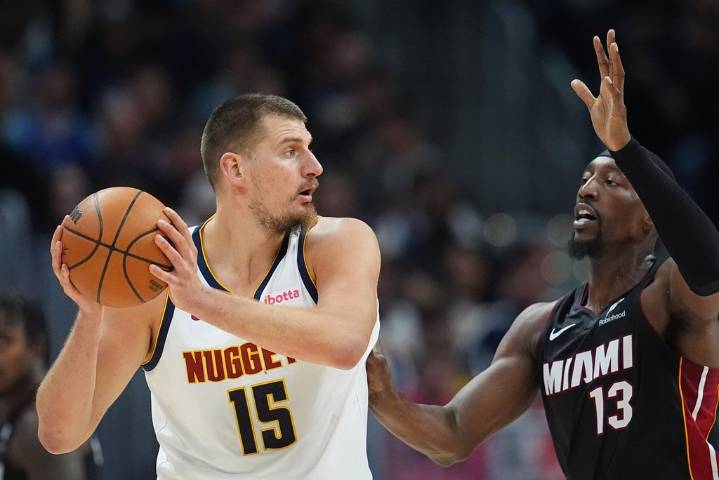 Nikola Jokic’s triple-double leads Nuggets to 122-112 win over Heat – Winnipeg Free Press