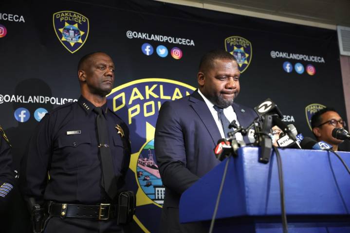 Suspect charged in killing of beloved Oakland football coach John Beam