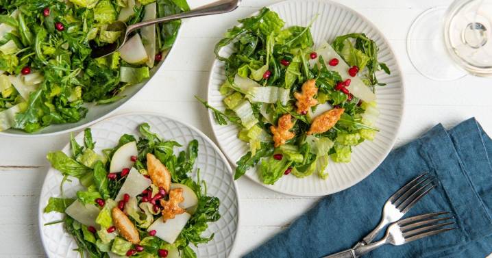 Thanksgiving salad with pears, Parmesan and pomegranate seeds, starring puff pastry croutons