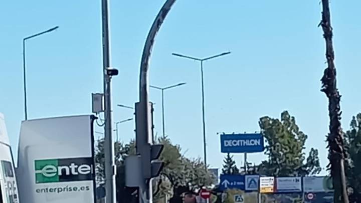 ¿Un nuevo radar en la avenida de Elvas de Badajoz? Alarma entre los conductores