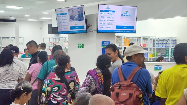 Disfarma terminó contrato de dispensación de medicamentos con la Nueva EPS por presunta falta de pagos